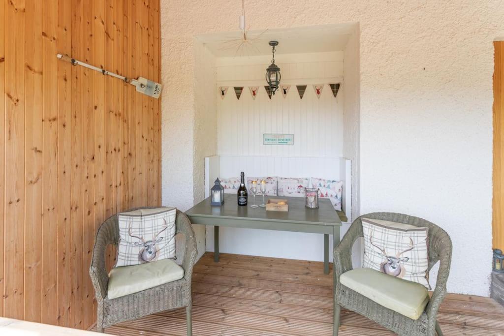 The Mews - A Cottage With A Spectacular Lake View Port Of Menteith Εξωτερικό φωτογραφία