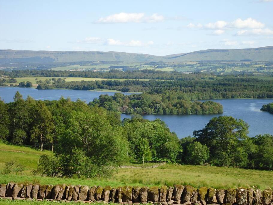 The Mews - A Cottage With A Spectacular Lake View Port Of Menteith Εξωτερικό φωτογραφία