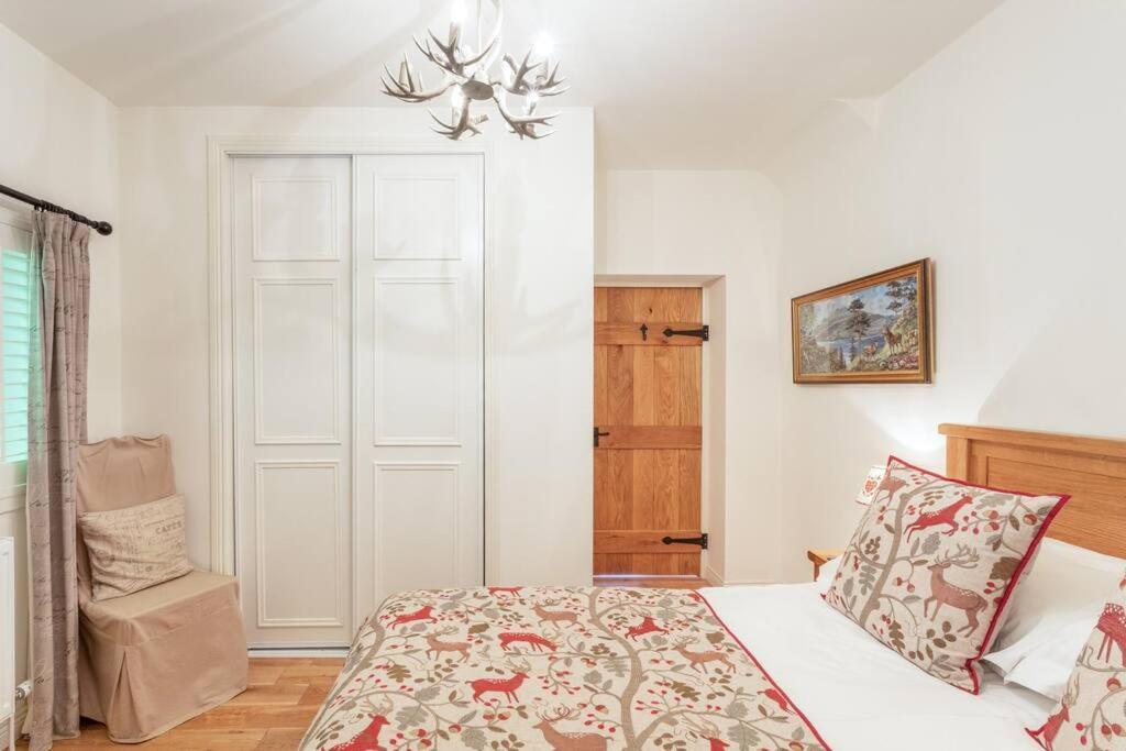 The Mews - A Cottage With A Spectacular Lake View Port Of Menteith Εξωτερικό φωτογραφία
